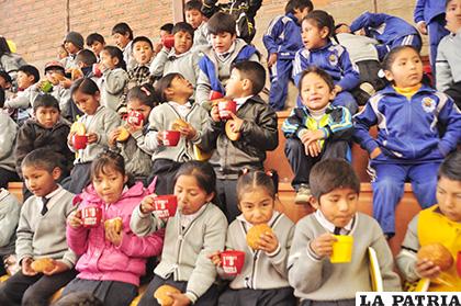 Analizarán qué alimentos se entregarán a estudiantes el próximo año /LA PATRIA /ARCHIVO