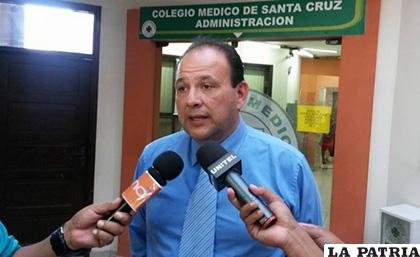 Presidente del Colegio Médico de Bolivia, Erwin Viruez /Fides