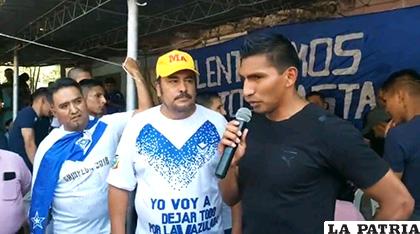 Linda recepción al cuadro de San José, Didí Torrico se dirige a los presentes /Facebook