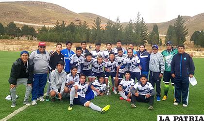 Ingenieros es el subcampeón y jugará el ascenso indirecto /Alejandra Montecinos /LA PATRIA