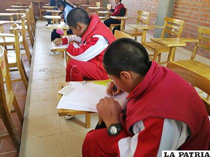 La mayor cantidad de estudiantes participó en el área de Matemáticas /DDEO