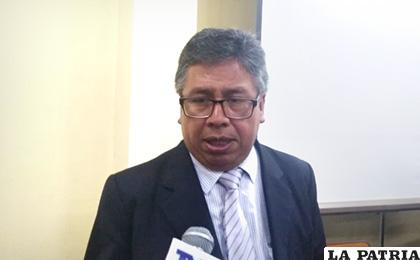 El presidente del Colegio Médico de La Paz, Luis Larrea /ANF