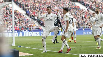 El Real Madrid con la premisa de seguir marcando superioridad sobre su clásico rival /as.com