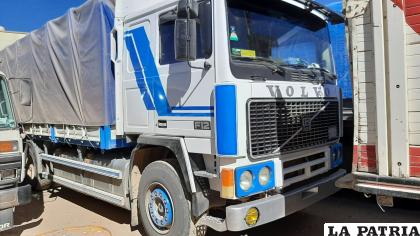 La mercadería era transportada en camiones por rutas alternas /AN
