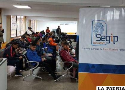 Autoridades del Segip consideran importante la descentralización de sus oficinas /fmbolivia.com