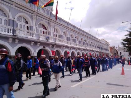 Los mineros están en pie de lucha /LA PATRIA