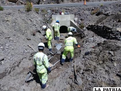 Realizaron trabajos en las vías que administra la ABC Oruro /cortesía ABC
