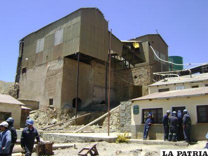 De la misma manera prestó sus servicios en el Ingenio de Machacamarca
