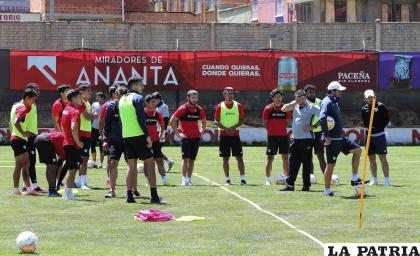 Los entrenamientos de los “académicos” no 
tienen tregua este fin de semana / APG
