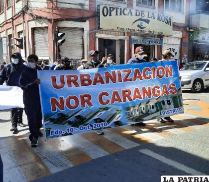 La marcha finalizó en la Plaza Principal 10 de Febrero /LA PATRIA