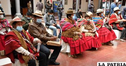 Presentación de la Feria del Qawchi de Caracollo /gador