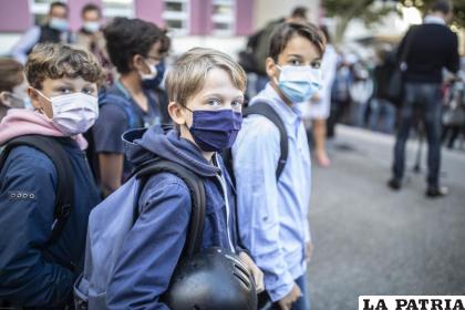 Niños regresan a la escuela en Estrasburgo, este de Francia /AP Foto /Jean-François Badias