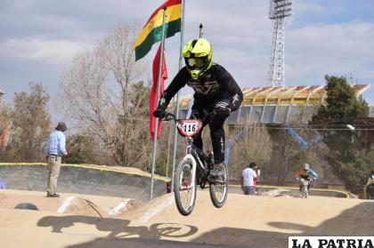 Oruro se vistió de gala con el bicicross a nivel nacional /FBB