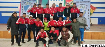 Challapata un gran campeón en la cancha /David Choqueticlla