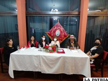 La testera durante el acto de conmemoración al XXXIII Aniversario de Ampao /LA PATRIA