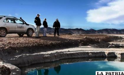 Observan trabajos en pozo productor de salmuera en proyecto argentino de litio