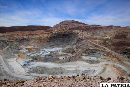 La actividad minera privada también requiere mayores incentivos para garantizar sus inversiones.