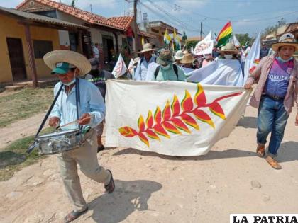 Marcha indígena que se dirige a la capital cruceña /Internet
