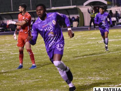 Con la goleada a los “merengues” el cuadro potosino “respira mejor” /APG