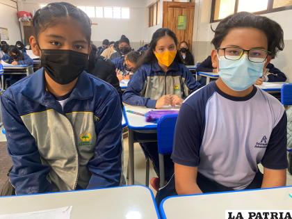Estudiantes demostraron sus conocimientos en matemáticas, física, química y biología /LA PATRIA