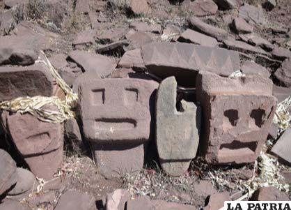 Piezas Líticas en el cerro Pukara
