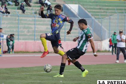 Shalon buscó el gol en el partido, pero fue frenado en seco por el elenco tarijeño /LA PATRIA
