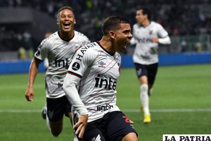 David Terans anotó el empate para el Paranaense en el minuto 85 /conmebol.com
