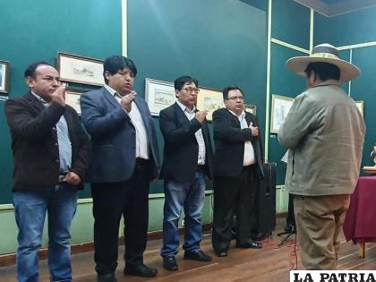 Posesión de la nueva directiva de la Saiemfobol /LA PATRIA