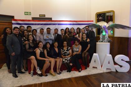 Senior 97, unidos pese al pasar de los años 