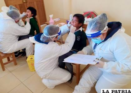 Levantamiento epidemiológico del índice de caries en unidades educativas /SEDES