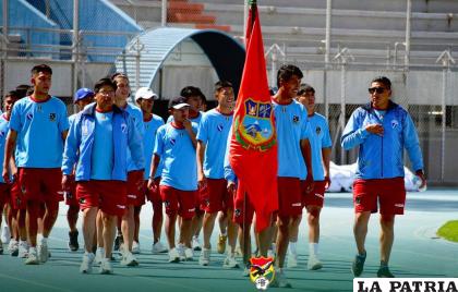 La selección de Oruro en el torneo nacional de fútbol en 
Cochabamba /FBF