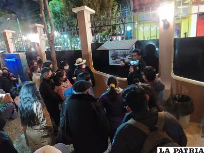 A pesar del frío, la gente acudió al recorrido /LA PATRIA