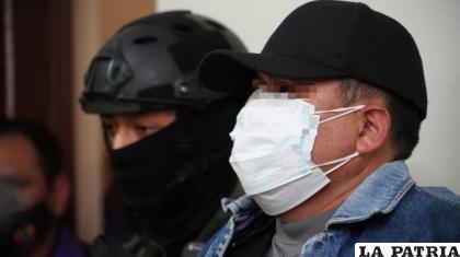 Excomandante Julio C.J. es investigado por la Fiscalía / RR.SS
