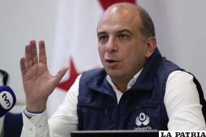 El Defensor del Pueblo de Colombia, Carlos Camargo, hace un llamado urgente a tomar â€œmedidas de fondoâ€ para enfrentar la crisis migratoria /Internet