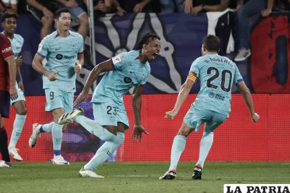 Kounde anotó el primero del Barcelona en la victoria de visita al Osasuna /EFE