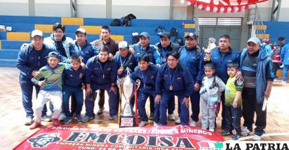 Los cuatro mejores elencos del campeonato interdirectorios de la Fstmb /LA PATRIA