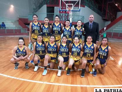 Las chicas del azul y amarillo tienen el tricampeonato en la mente /LA PATRIA