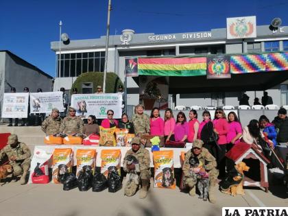 La Segunda División del Ejército llevó con éxito la campaña ??Un cariño que deja huellas? /LA PATRIA