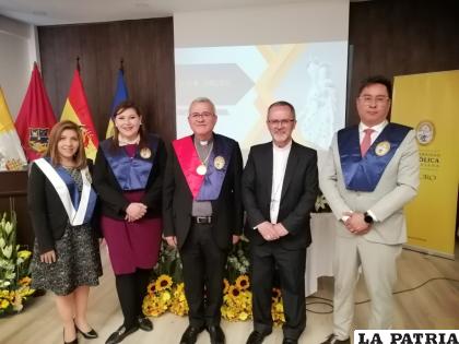 Presentación oficial de la UCB junto a la Diócesis de Oruro /LA PATRIA