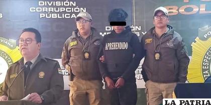El responsable del incendio fue presentado por la Policía /Cortesía