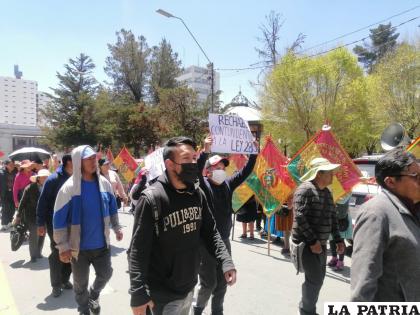 Comerciantes rechazan facturación electrónica /LA PATRIA