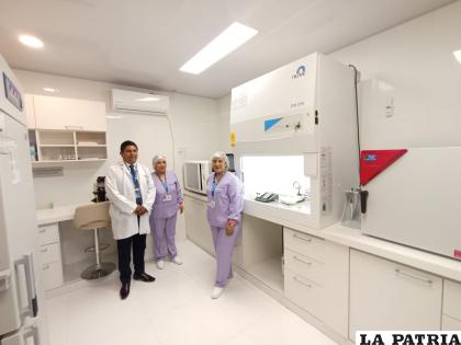 Clínica Natividad inaugura laboratorio de segundo nivel con especialidad /LA PATRIA