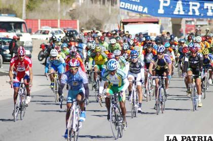 Ciclistas que intervendrán en la Vuelta a Tarija