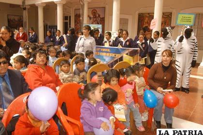 Campaña contra sarampión y rubiola se inauguró con masiva participación de niños