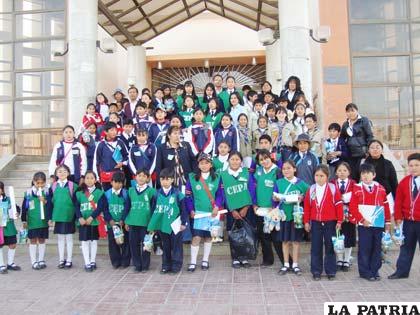Niños que participaron del Primer Encuentro Departamental de Patrullas Ecológicas