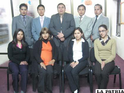Equipo de profesionales del TK&Te Bolivia