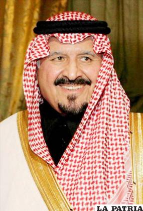 El príncipe heredero saudí, Sultan bin Abdulaziz, murió hoy (ayer)