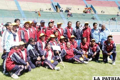 Atletas de la selección de Oruro que intervinieron en el evento