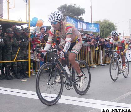 Ciclistas que intervienen en la Vuelta a Bolivia