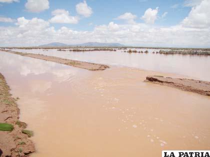 Inundaciones en el municipio de Toledo provocada por el desborde del río Desaguadero (Archivo)